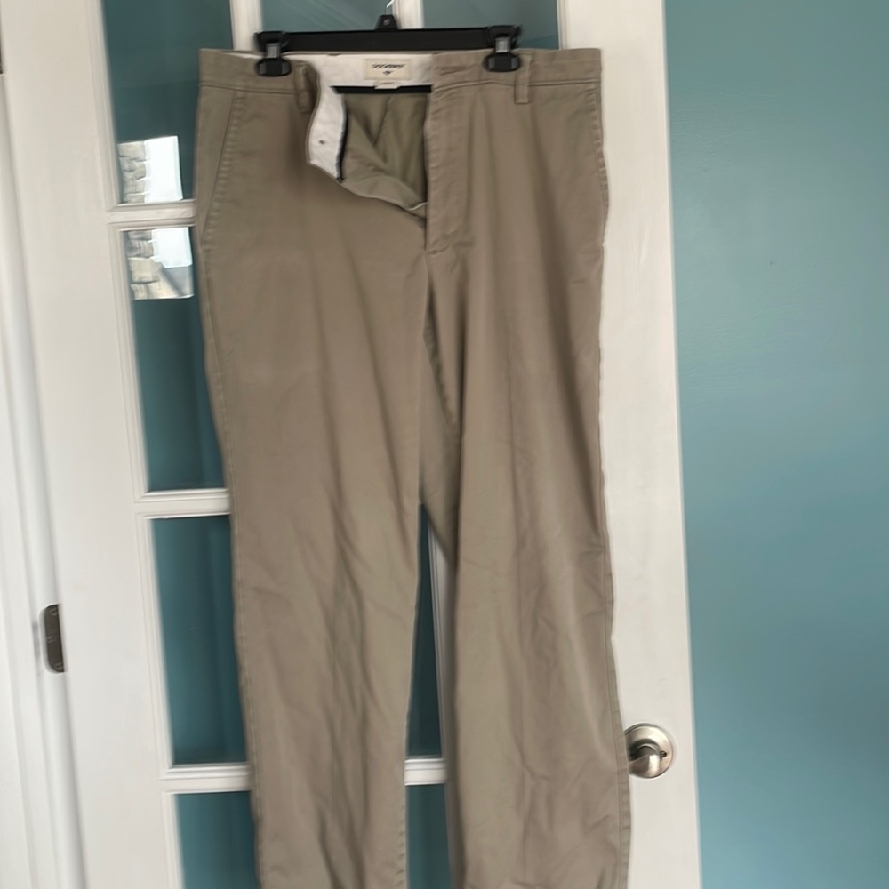 Docker’s Flat Front Pants